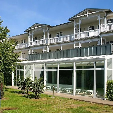 Mit Balkon, Gratis Nutzung Vom Ahoi Erlebnisbad Und Sauna In Sellin - Haus Strandeck 20