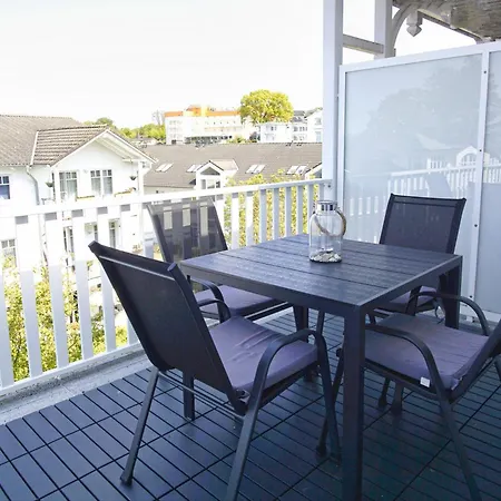 Apartment Mit Balkon, Gratis Nutzung Vom Ahoi Erlebnisbad Und Sauna In Sellin - Haus Strandeck 20 *