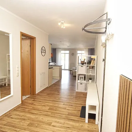Apartment Mit Balkon, Gratis Nutzung Vom Ahoi Erlebnisbad Und Sauna In Sellin - Haus Strandeck 20 Goehren (Ruegen)